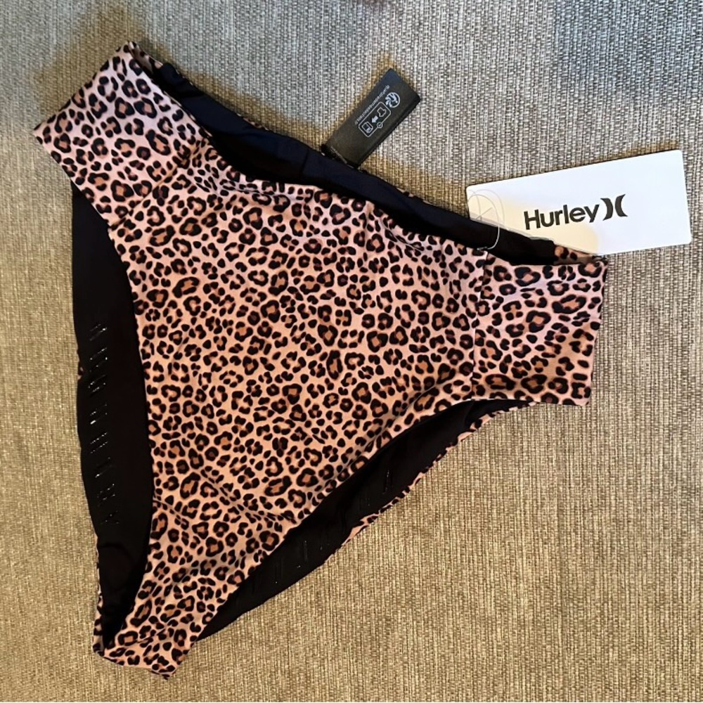 Sexy & Hot Brand New W Tags Hurley Leopard High Waisted Bikini Bottoms! ☀️